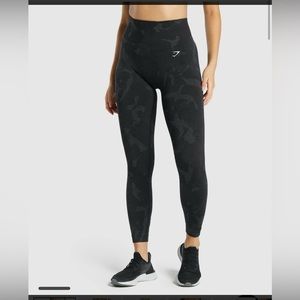 Gymshark Adapt Camo Seamless Leggings - Savanna | Black, Medium